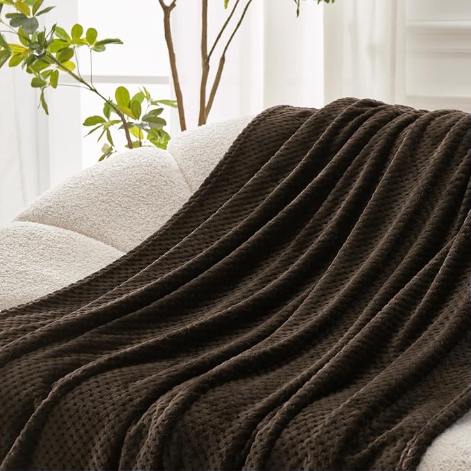 Exclusivo Mezcla Soft Waffle Fleece Bed Blanket Queen Size, Coffee | Lightweight Plush Blanket for Bed, Bedroom, Cozy Flannel with Waffle Texture, Stylish Home Decor, All Season, 90x90 Inches