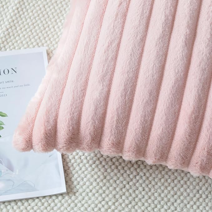 Soleebee Set of 2 Throw Pillow Covers Soft Cozy Velvet Pillowcase Faux Rabbit Fur Cover for Couch Sofa Bed Chair Home Decorative Pillows Cover (18x18 Inch, Blush Pink)