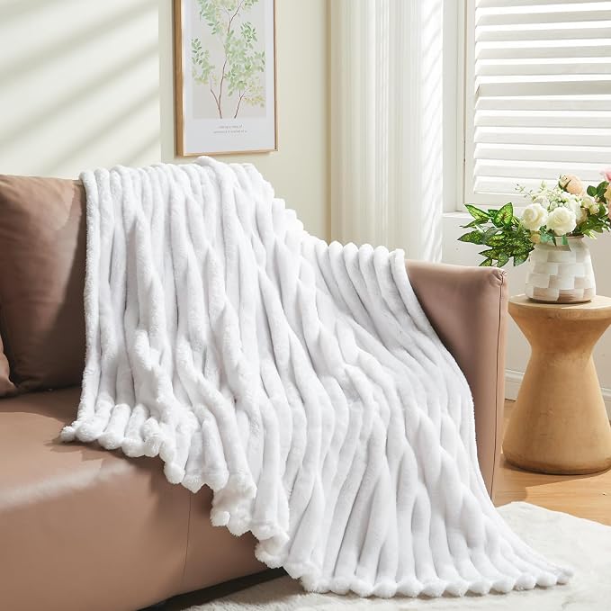 NEWCOSPLAY Fleece Ribbed Cozy Throw Blanket for Couch, White, 50"x60" | Premium Silky Flannel Blanket, Soft Lightweight Fluffy Throw Blanket for Bed Sofa Decor, Gift for All Season Use