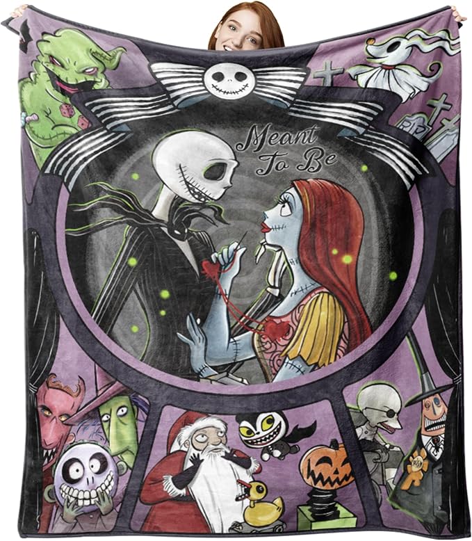 Pycat Gothic Skeleton Couple Throw Blanket 50x70in, Spooky Halloween Decor | Flannel Fleece Blanket, Soft Cozy Bedroom Living Room Sofa Bed Blanket for Adults Kids, Goth Romance Gift