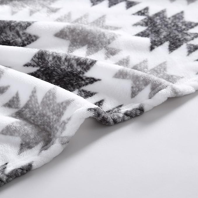 Wrangler - Blanket, Super Soft Sherpa Bedding, Yellowstone Inspired Throw Blanket for Couch or Bed (Canyon Ikat Grey, 50" x 60")