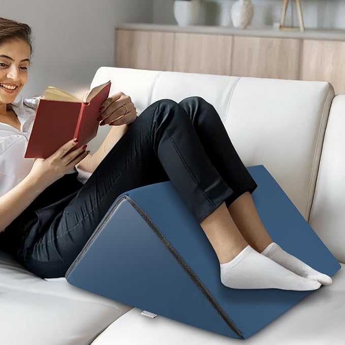 Saloniture Triangle Wedge Massage Table Bolster Under-Knee Pillow, Extra Large - 19 x 12 x 20 x 15.5 Inch - Blue
