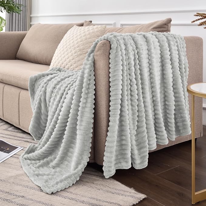 BEDELITE Ribbed Jacquard Light Grey Fleece Twin Blanket for Bed, 60x80 Inch | Soft Warm Decorative Fluffy Blanket, Cozy Plush Lightweight Fuzzy Throw Blanket for Couch Sofa Room Decor, Gift for Women