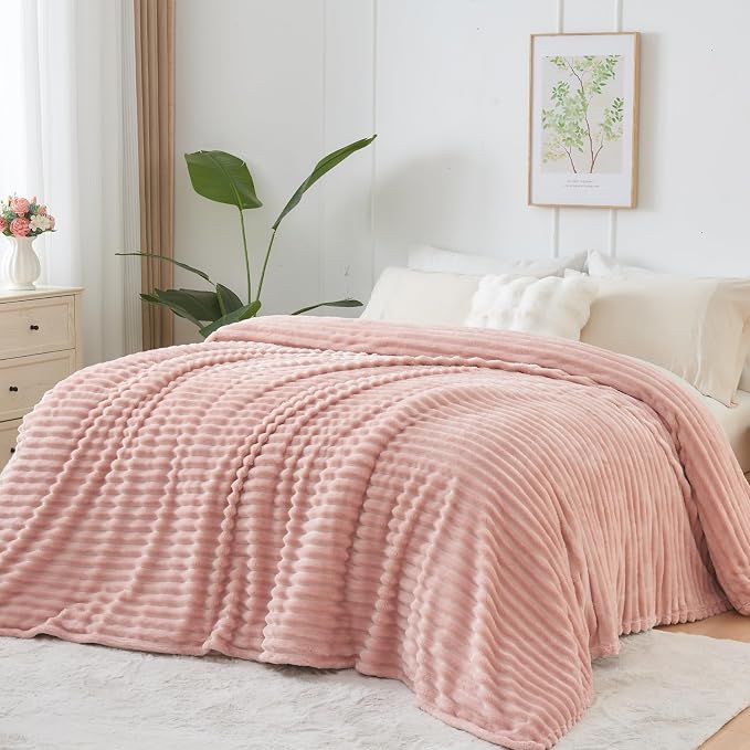 NEWCOSPLAY Fleece Ribbed Cozy Queen Blanket for Couch, Pink, 90"x90" | Premium Silky Flannel Blanket, Soft Lightweight Fluffy Throw Blanket for Bed Sofa Decor, Gift for All Season Use