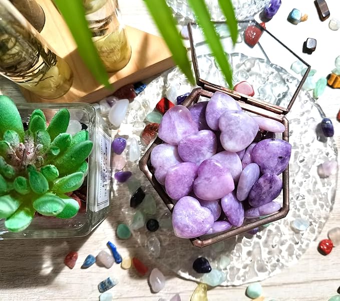 QINJIEJIE 20PCS Lepidolite Heart Stones Crystals Bulk Love Shaped Worry Stone Heart Rock Pocket Polished Palm Gems Crystal Reiki Balancing Wholesale Carved Stone Decor Gift