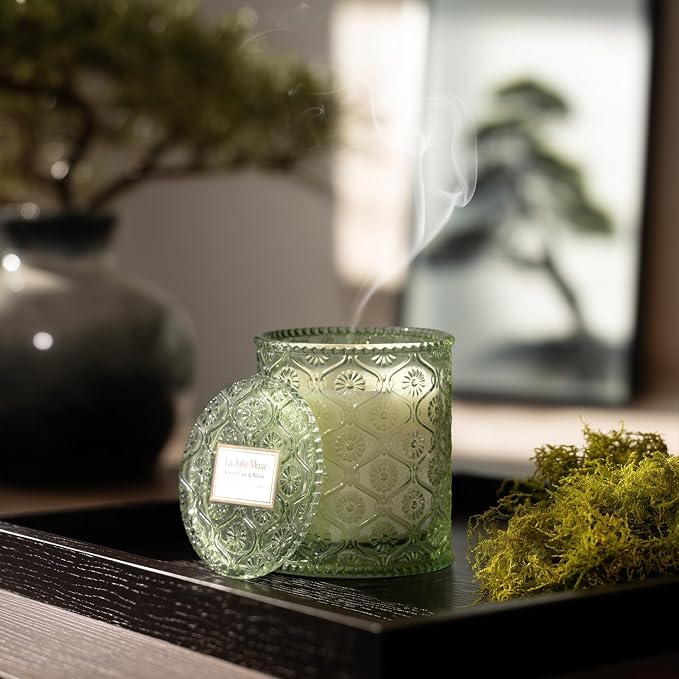 LA JOLIE MUSE Kyoto Vine & Moss Candle - Green Leaves, Tree Moss, Vetiver | 6 oz Natural Soy Wax | 40 Hours Clean Burn | Fresh Scented Candle | Gift-Ready for Hosts & Gatherings