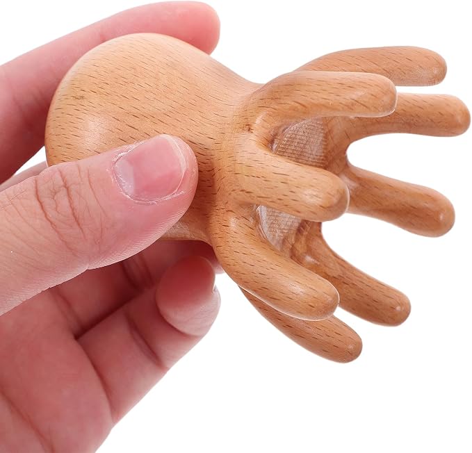 ERINGOGO Octopus Scalp Massager Comb, Beech Wood Massage Tool for Deep Scalp and Head Relaxation, Portable Manual Hair Brush Massager for Office and Travel Use
