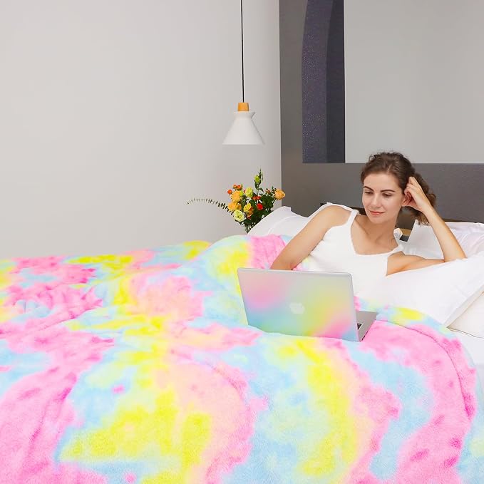 MUGD Lightweight Blanket Fleece Big Blanket Fuzzy Throw Blanket for Bed Queen Size