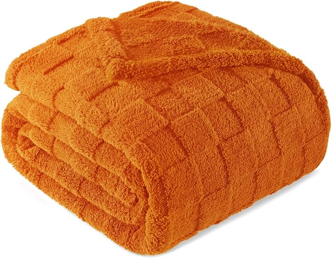 Exclusivo Mezcla 3D Checkered Fleece Queen Blanket for Bed, Burnt Orange | Super Soft and Cozy Fluffy Blanket, Lightweight, Breathable, Decorative Blanket for Living Room, Bedroom, All Season, 90"x90"