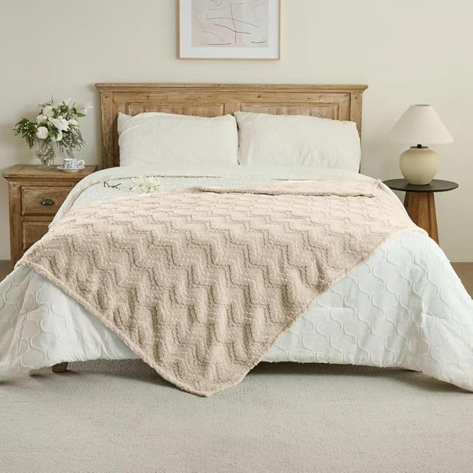 3 Layer Jacquard Throw Blanket - 50x70 Inch Soft Fleece with Wave Pattern, Brown Plush Cozy Blanket for Sofa, Couch, Bed & Chair, All Season Decorative Blanket for Living Room & Bedroom