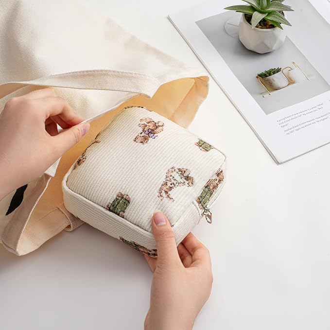 uekeboag 2Pcs Cute Small Soft Corduroy Zipper Makeup Bag for Purse, Coquette Aesthetic Pouch with Bear Pattern for Women Girls, Kawaii Travel Cosmetic Bags（Beige Set）