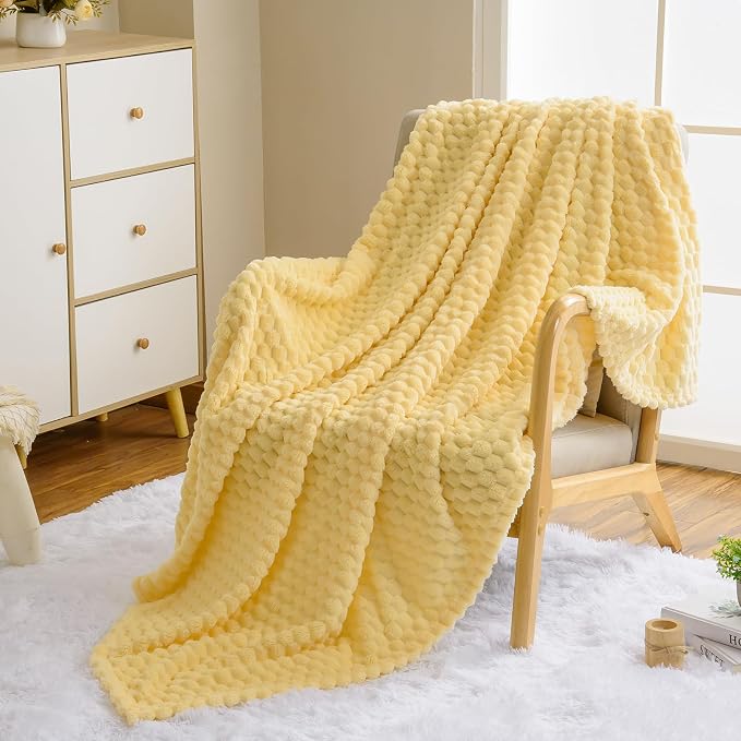 Vessia Flannel Fleece Throw Blanket, 3D Jacquard Light Yellow Fuzzy and Warm Blanket for Couch,Sofa,Bed,Chair, 300GSM Soft Touch Cozy Throw for All-Season Home Decor(50x40inch)