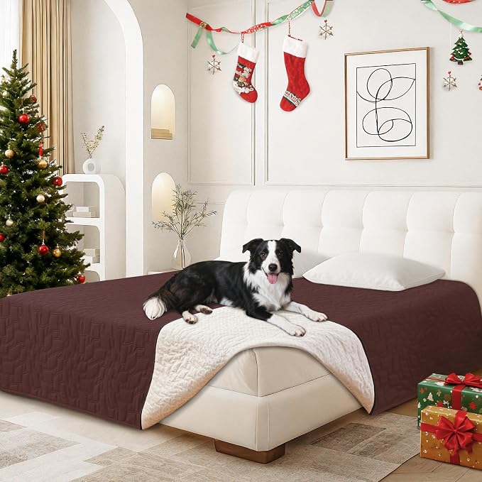 Waterproof Dog Bed Cover, Non-Slip Dog Blanket for Couch, Couch Covers for Dogs Washable, Pet Blanket for Furniture, Pet Bed Mat for Sofa, Car, Pet Supplies (52x82 Inch, Coffee)