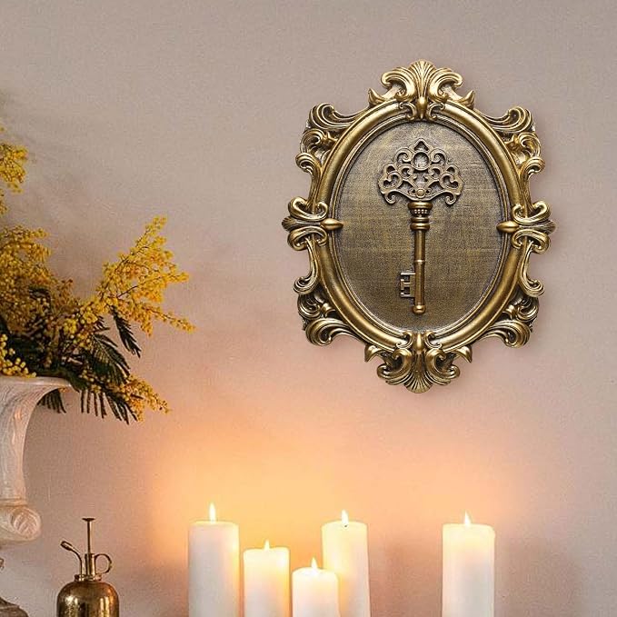 Vintage Key Wall Sculpture, Antique Wall Decor,Retro Hallway Wall Art,Hanging Decoration with Embossed Key Design, Oval Aesthetic Room Decor, Vintage Decoration for Living Room Bedroom Gallery,Unique Gifts