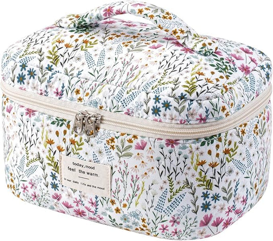 uekeboag Large Travel Quilted Makeup Bag for Women, Floral Cotton Cosmetic Bag, Coquette Aesthetic Floral Toiletry Organizer Bag