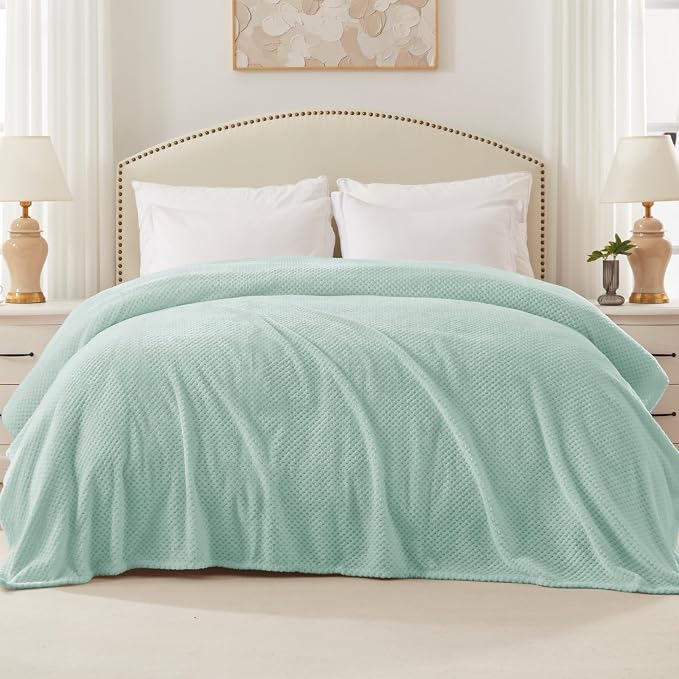 Exclusivo Mezcla Soft Waffle Fleece Bed Blanket King Size, Mint Green | Lightweight Plush Blanket for Bed, Bedroom, Cozy Flannel with Waffle Texture, Stylish Home Decor, All Season, 104x90 Inches