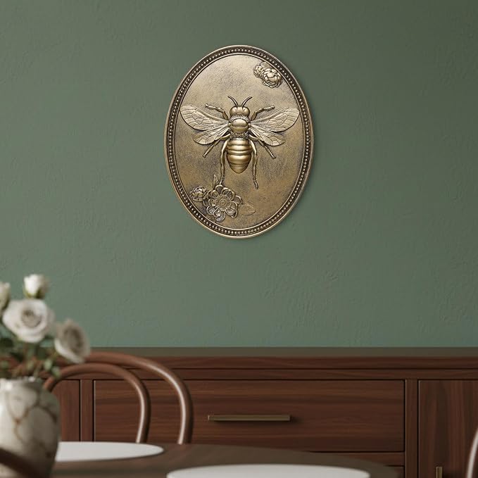 Newinhome Vintage Bee Wall Sculpture, Antique Wall Decor, Hanging Decoration with Embossed Bee Design, Vintage Decoration for Living Room, Bedroom and Hallway, Housewarming Gift