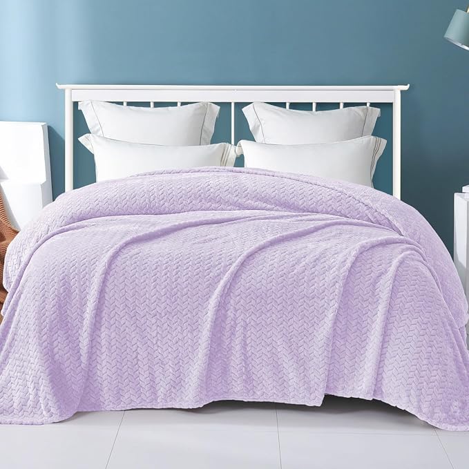 Exclusivo Mezcla Soft Fleece Bed Blanket Queen Size, 90”x90”, Lilac Purple | Cozy Fluffy Lightweight Blankets for Summer, Decorative Plush Flannel Throws for Living room, Bedroom with Leaves Pattern