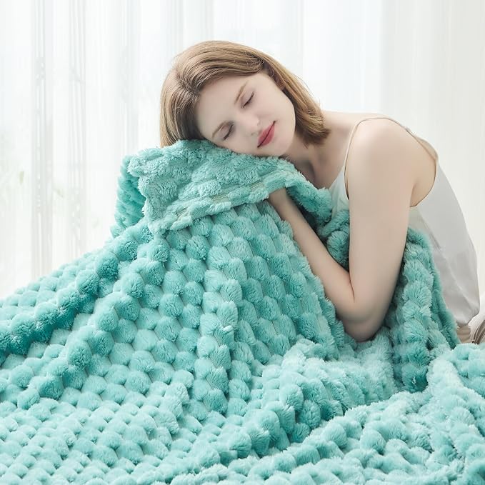 NEWCOSPLAY Fleece Clouds Cozy Twin Blanket for Couch, Sage Green, 60"x80" | Premium Silky Flannel Blanket, Soft Lightweight Fluffy Throw Blanket for Bed Sofa Decor, Gift for All Season Use