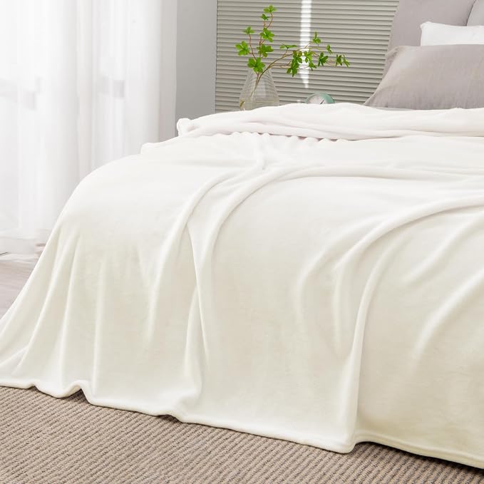 BEDELITE Fleece Blanket Soft Plush Queen Size Bed Blanket Cream 90"x90" | Ultra Soft Fleece, Plush Microfiber, Lightweight Warmth, All Season Comfort, Fade Resistant, Machine Washable,Perfect for Bed