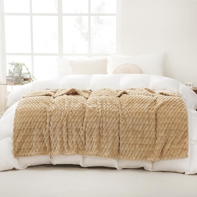 Puncuntex Beige Throw Blanket 50"×60" inches Fuzzy 3D Jacquard Decorative | Flannel Fleece Super Soft Plush Cozy Blanket for Couch Sofa Chair Lightweight,khaki