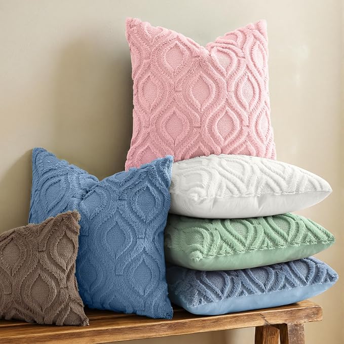 decorUhome Faux Fur Plush Soft Pink Throw Pillow Covers 18x18 Set of 2 | Plush Solid Fall Couch Pillow Covers, Accent Modern Farmhouse Neutral Decorative Square Pillow Cases for Sofa Bed Living Room