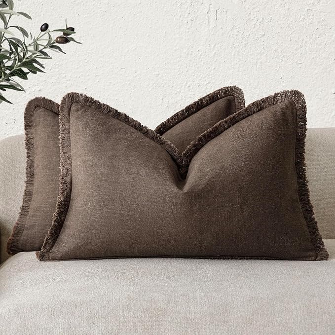 Foindtower Set of 2 Decorative Linen Fringe Lumbar Throw Pillow Covers Farmhouse Cushion Cover with Tassels Soft Accent Pillowcase for Couch Sofa Bed Living Room Home Decor,12×20 Inch,Reddish Brown