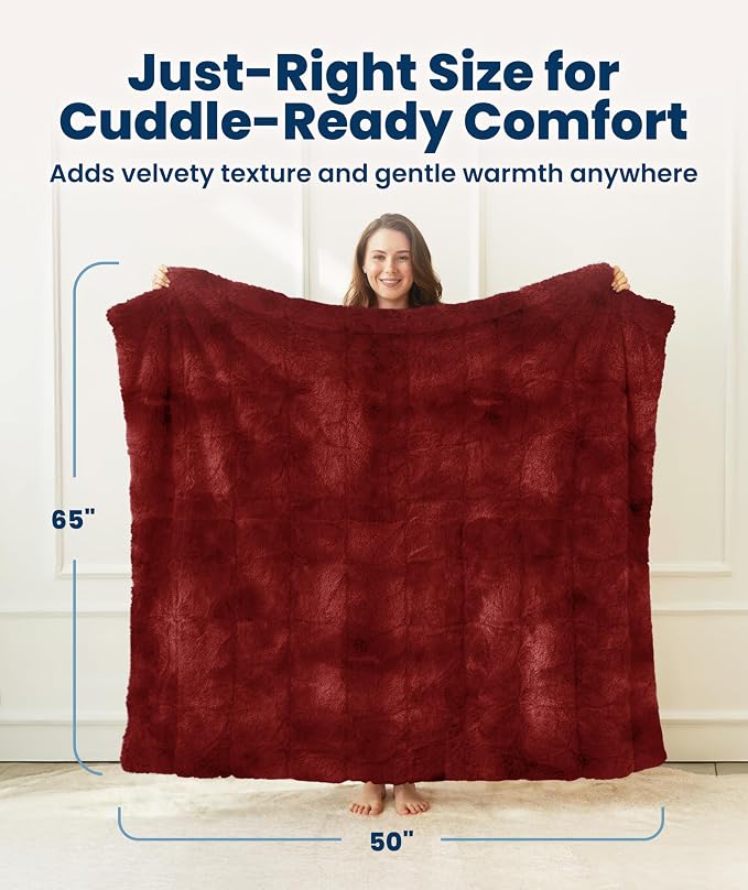 Everlasting Comfort Soft & Comfortable Red Faux Fur Throw Blanket for Couch - (50"x65") Minky & Fluffy Fall Blankets & Throws, Plush Fuzzy Cover for Bed, Sofa & Living Room - Cozy Home Decor