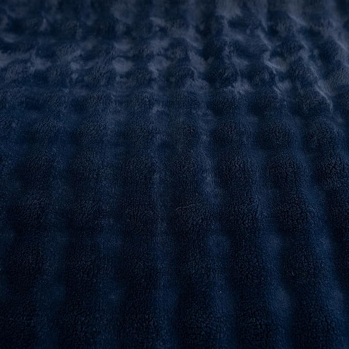 YUSOKI 3D Fleece Bubble Queen Size Blanket, Navy Blue, 90"x90" | Ultra Soft, Non-Shedding, Lightweight for All Season Use, stays fluffy after repeated washes, Perfect Gifts, Machine Washable