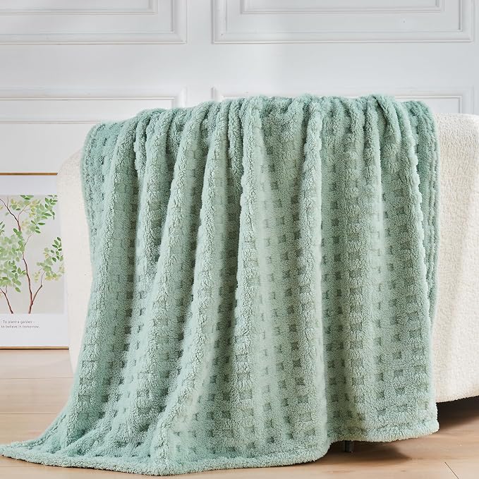 NEWCOSPLAY 3D Waffle Checkered Flannel Throw Blanket, New Sage, 50"x70" | Super Soft Cute Lightweight Decorative Premium Silky Fleece Blanket for Couch Sofa Bed, Gift for Women Men, All Season Use