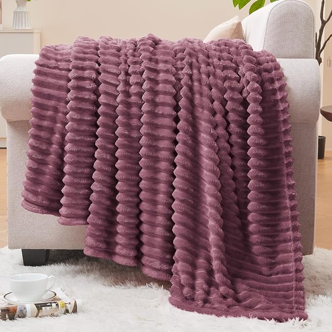 BEDELITE 3D Ribbed Jacquard Plum Fleece Twin Blanket for Bed, 60x80 Inch | Soft Warm Decorative Fluffy Blanket, Cozy Plush Lightweight Fuzzy Throw Blanket for Couch Sofa Room Decor, Gift for Women