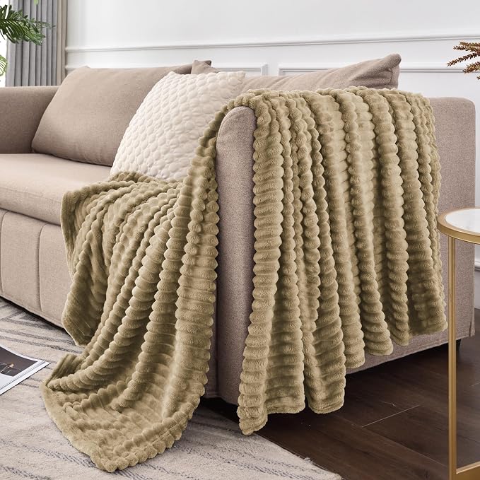 BEDELITE Ribbed Jacquard Brown Fleece Throw Blanket for Couch, 50x60 Inch | Soft Warm Decorative Fluffy Blanket, Cozy Plush Lightweight Fuzzy Throw Blanket for Bed Sofa Home Room Decor, Gift for Women