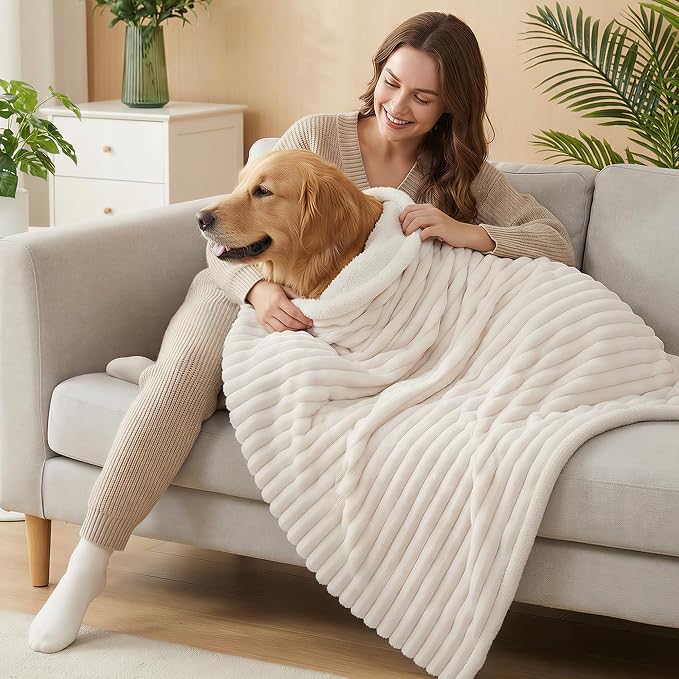 PuTian Waterproof Dog Blanket for Couch, 30"x40", Off White | Blocks Urine, Stains and Pet Hair to Guard Furniture, Perfect For Dogs & Cats On Couch, Bed, Car And Travel