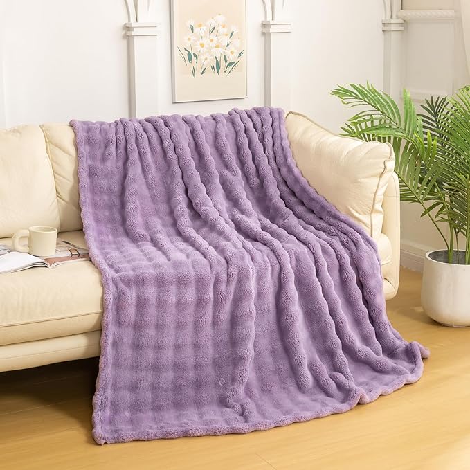 YUSOKI 3D Fleece Bubble Throw Blanket, Lilac Purple, 50"x60" | Ultra Soft, Non-Shedding, Lightweight for All Season Use, stays fluffy after repeated washes, Perfect Gifts, Machine Washable