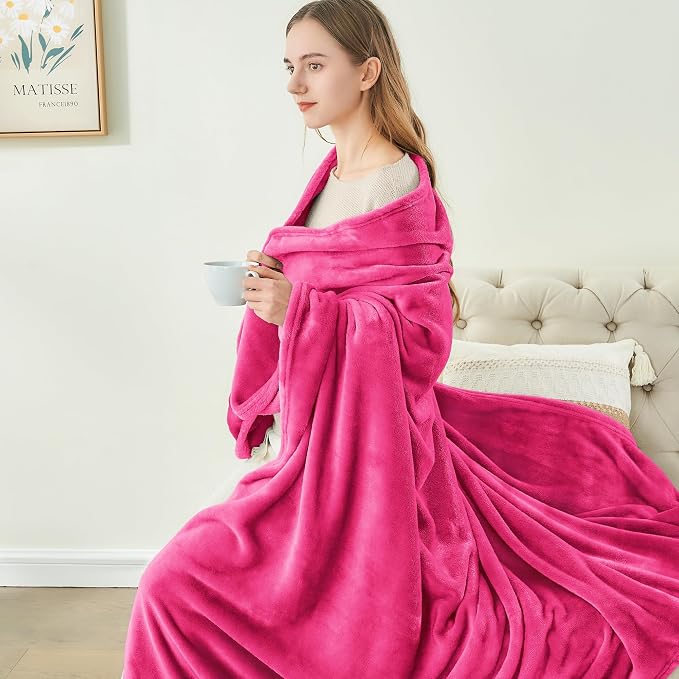 BEDELITE Fleece Blanket Soft Plush Twin Size Blanket Hot Pink 60"x80" | Ultra Soft Fleece, Plush Microfiber, Lightweight Warmth, All Season Comfort, Fade Resistant, Machine Washable, Couch Sofa Bed