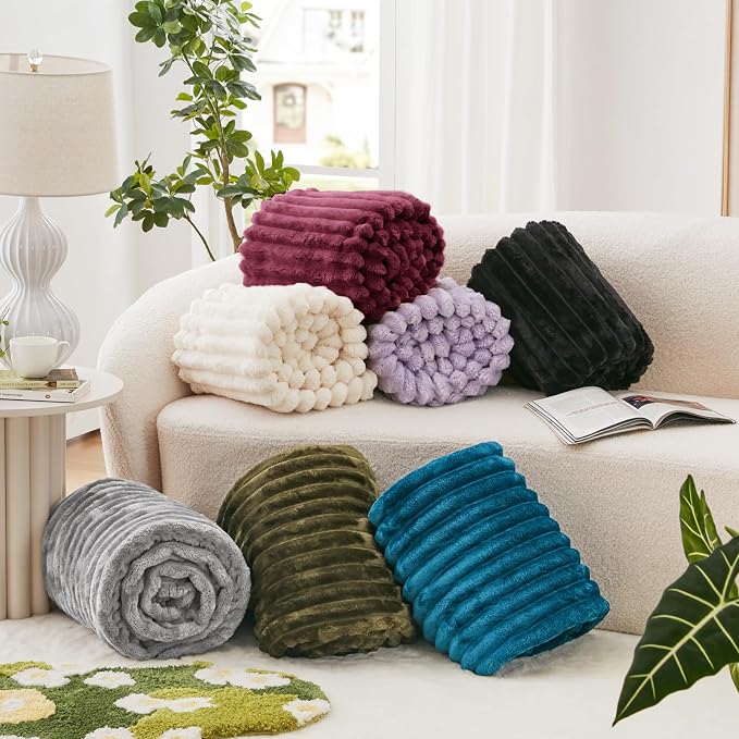 EXQ Home Gentle Soft Fleece Throw Blanket – Cozy Lightweight Blanket for Couch Bed – All-Season Warm Fuzzy Flannel Blanket for Women Mom Her – Gifts for Birthday(50"x60",Burgundy)
