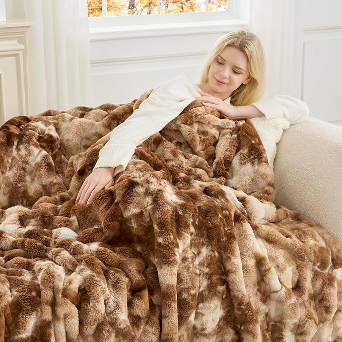 Cozy Bliss Deluxe Striped Rabbit Faux Fur Throw Blanket, Soft Fluffy Warm Plush Blanket for Winter, Modern Homr Decor, Tie-dye Brown 60"x80"