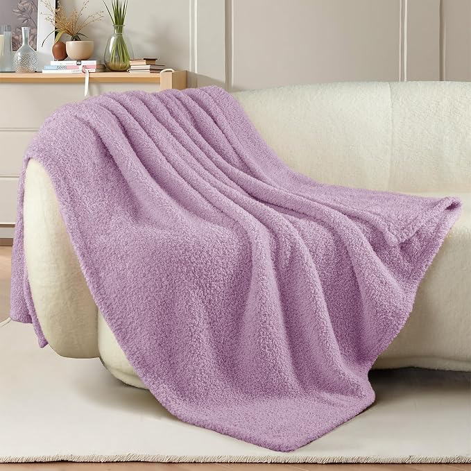 Exclusivo Mezcla Fleece Throw Blanket for Couch and Sofa, 50" x 60" | Super Soft and Cozy Fluffy Blanket for Women, Lightweight and Fuzzy Throw for Home Decor, All Season, Light Purple