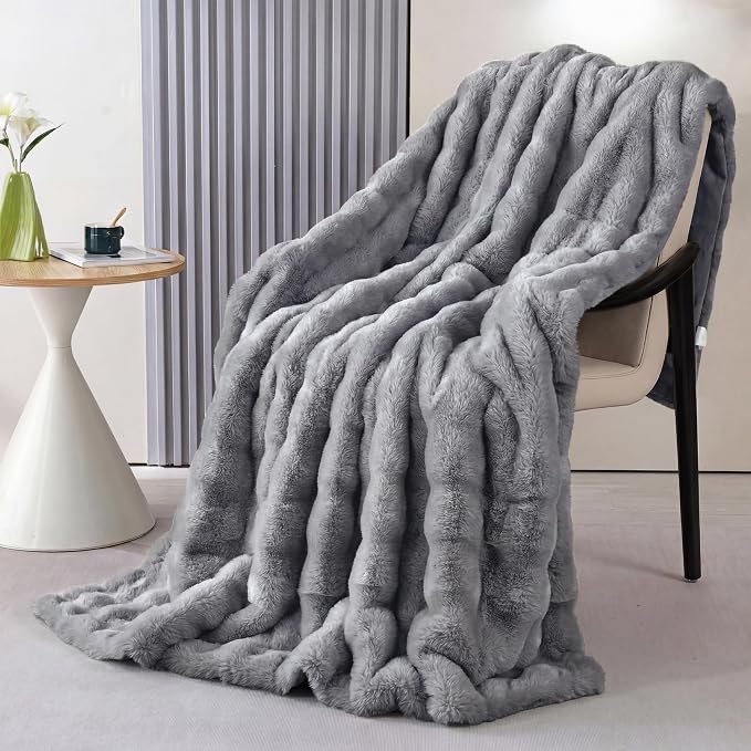 Grey Faux Fur Throw Blanket for Couch, Double-Sided Bubble Textured Plush Blanket with Soft Flannel Back, Decorative Throw for Sofa or Bed, Machine Washable, 60x80 Inches, 860 GSM
