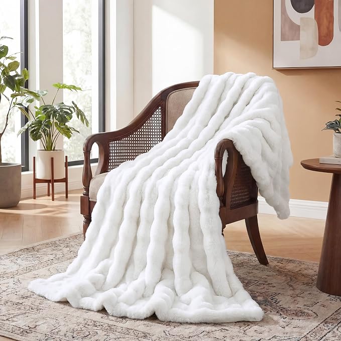 ORINOVA White Faux Rabbit Fur Throw Blanket for Bed Living Room 50x60 Thick Soft Throw Blanket Fluffy Bed Furry Best Housewarming Home Gifts 860 GSM