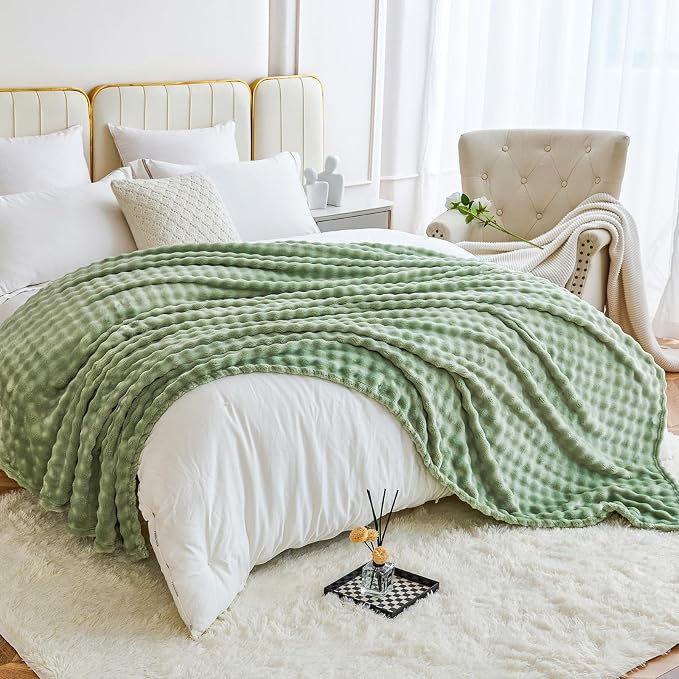 Comelady Fleece Blanket Queen Size for Bed,3D Bubble Warm Fluffy Throw Blanket for Couch Sofa Room Decor-Lightweight Cozy Fuzzy Blanket for All Seasons(Sage Green,90"×90")