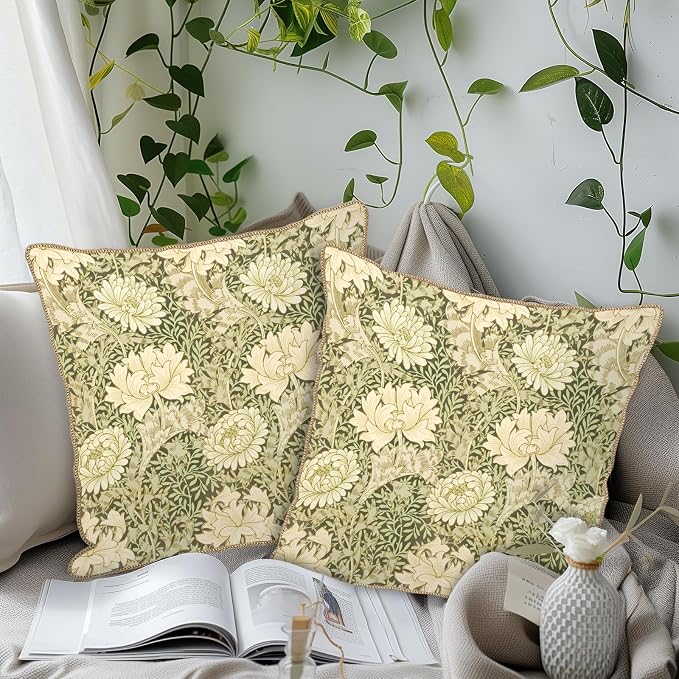 KSLIDS Vintage Green Flowers Soft Velvet Throw Pillow Covers Set of 2 Floral Plant Leaves Decorative Pillow Covers 20x20 Inch Chinoiserie Retro Pillow Case for Sofa Couch Bedroom Farmhouse Home Decor