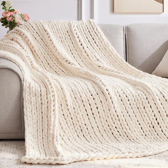Negwoo Chunky Knit Throw Blanket, Knitted Throw Chenille Yarn, 80"*90" | Soft Thick Cable Knitted Blankets, Handmade Big Thick Blanket, Machine Washable Cute Comfy Blanket for Home Decor,Cream White