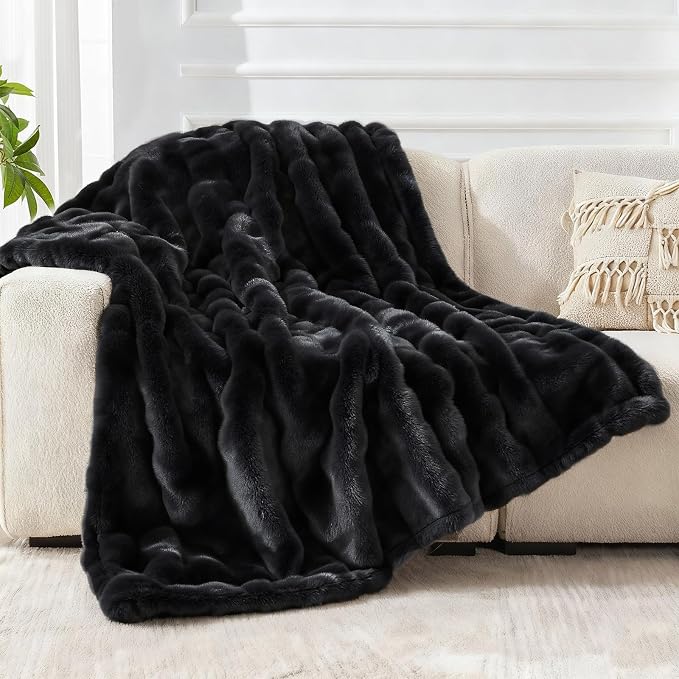 Faux Fur Twin Blanket for Couch, 1000 GSM Cozy Fuzzy Fluffy Soft Plush Thick Bubble Sherpa Blanket for Sofa Bedroom Living Room, Mothers Day Birthday Gifts for Women Home Decor
