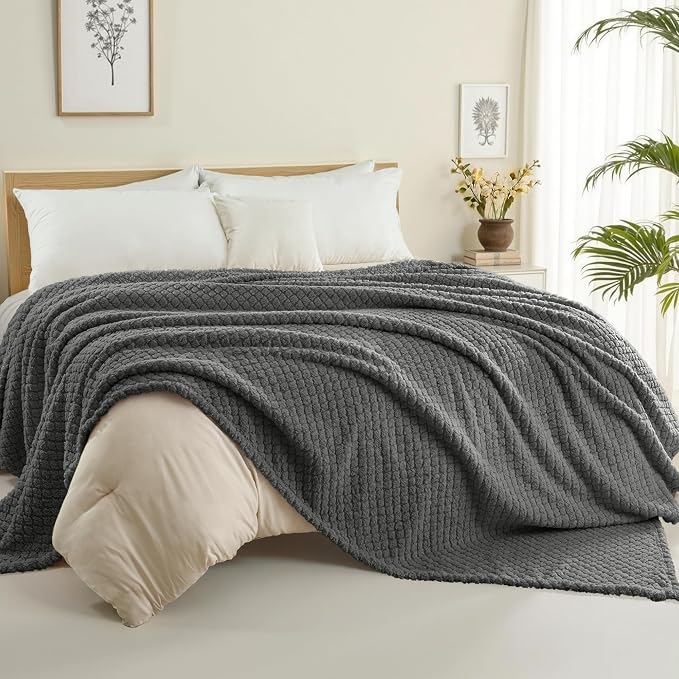 Exclusivo Mezcla Soft Fleece Queen Size Blanket for Bed, Dark Grey | Jacquard Lightweight Cozy Bed Blanket, Breathable Decorative Fuzzy Textured All Season Use, 90x90 Inches