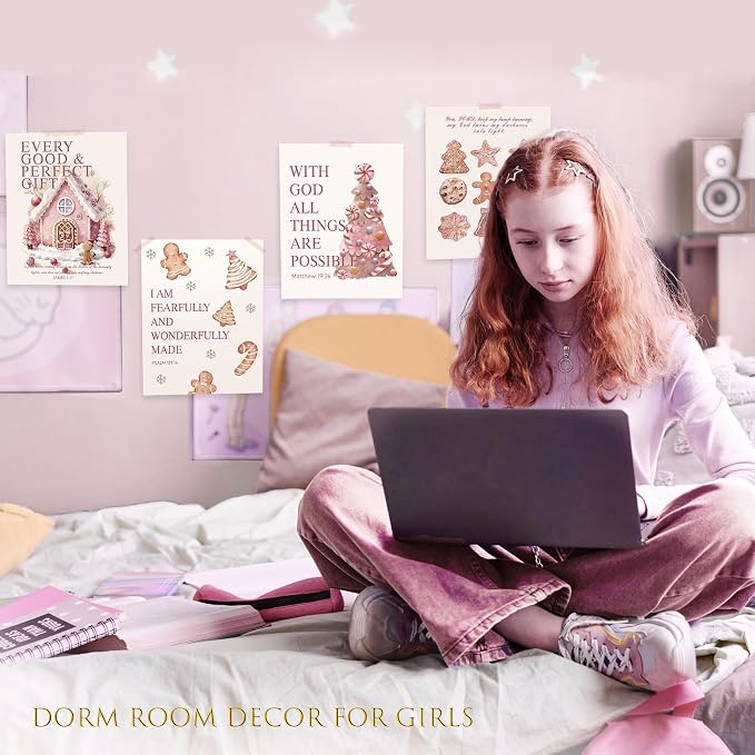 LARTSFRO Coquette Pink Christmas Gingerbread House Gifts Wall Art Decor Posters, Cute Christmas Gingerbread Man Christian Room Bathroom Bedroom Dorm Wall Art Decor Aesthetic for College Teen Girls Gifts, Inspirational Bible Verses Gingerbread Wall Deco...
