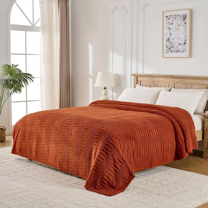 90x104 Inch Rust King Bed Blanket - Soft & Fluffy Fleece, Cute & Aesthetic, Perfect for Sofa, Couch, Bed, Living Room & Bedroom, All-Season Use, Plush & Cozy Decorative Blanket