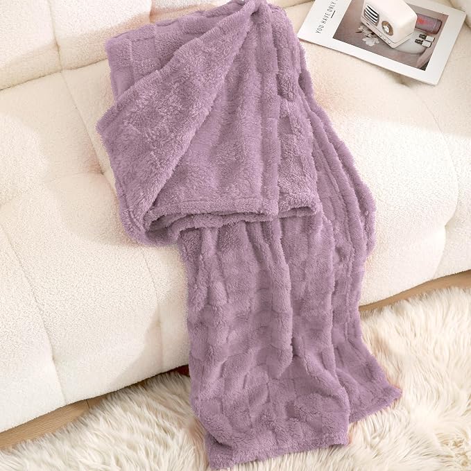 Light Purple Throw Blanket 60”×80”Checkered Design for Couch | Super Soft Cozy Plush Microfiber 3D Square Pattern Fleece Flannel Blanket for Sofa Bed Lightweight for Adults,Women