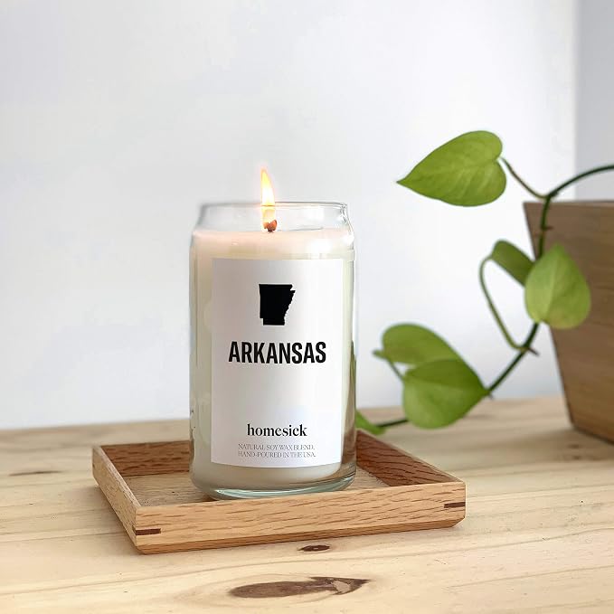 Homesick Premium Scented Candle, Arkansas - Scents of Maple, Cream, Vanilla, 13.75 oz, 60-80 Hour Burn, Gifts, Soy Blend Candle Home Decor, Relaxing Aromatherapy Candle