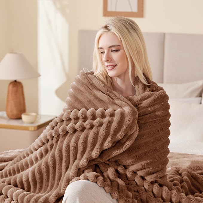 EXQ Home Gentle Soft Fleece Throw Blanket – Cozy Lightweight Blanket for Couch Bed – All-Season Warm Fuzzy Flannel Blanket for Women Mom Her – Gifts for Birthday(50"x60",Mocha Mousse)